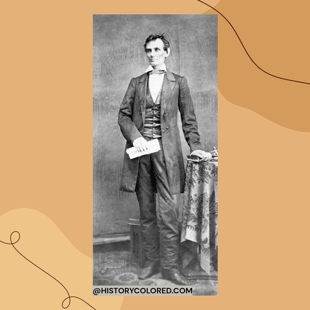1964-ben H. Schwartz kiadott egy �rtekez�st, amelyben szem�lyes tal�lkoz�st k�vet�en egy�rtelm�en marfanoid testi jelleget v�lt felfedezni Lincoln lesz�rmazottjain.