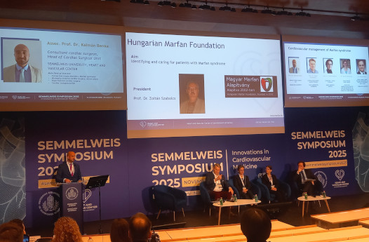 Dr. Benke K�lm�n, sz�vseb�sz docens el�ad�sa